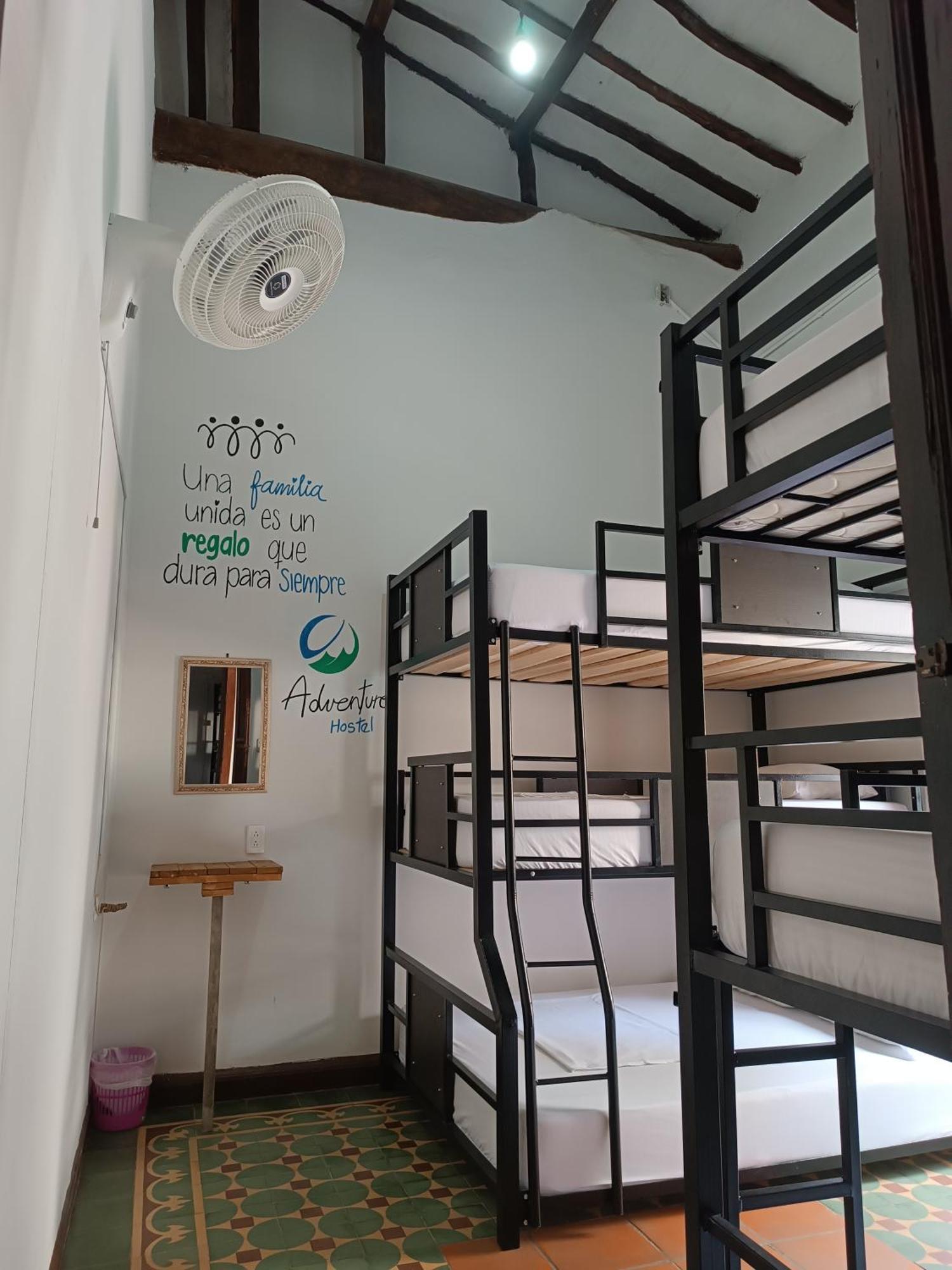 The Best Adventure Hostel Сан-Хиль Экстерьер фото
