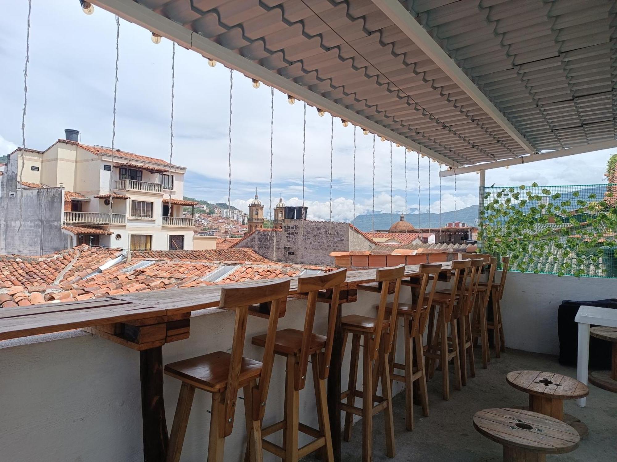 The Best Adventure Hostel Сан-Хиль Экстерьер фото