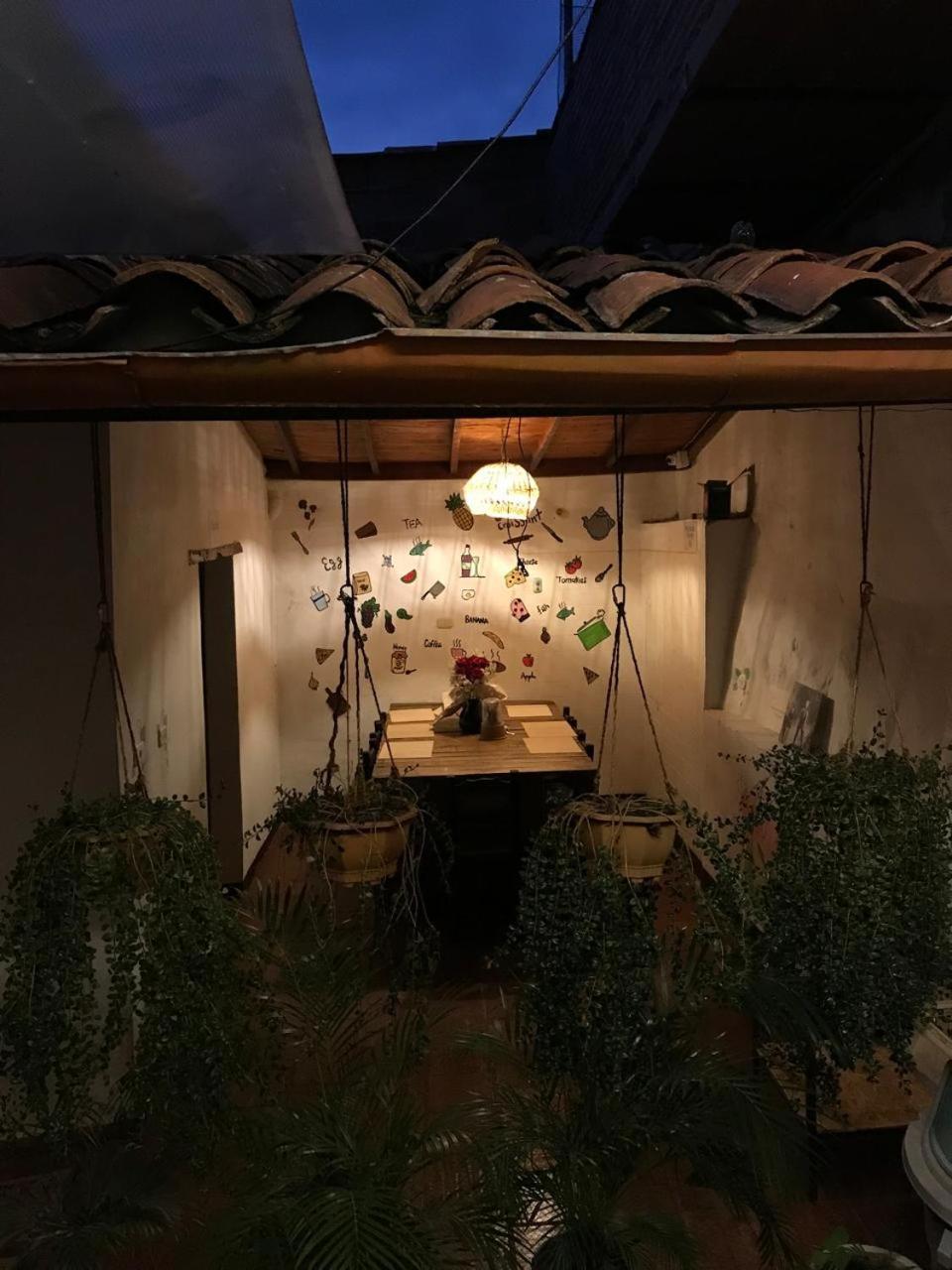The Best Adventure Hostel Сан-Хиль Экстерьер фото