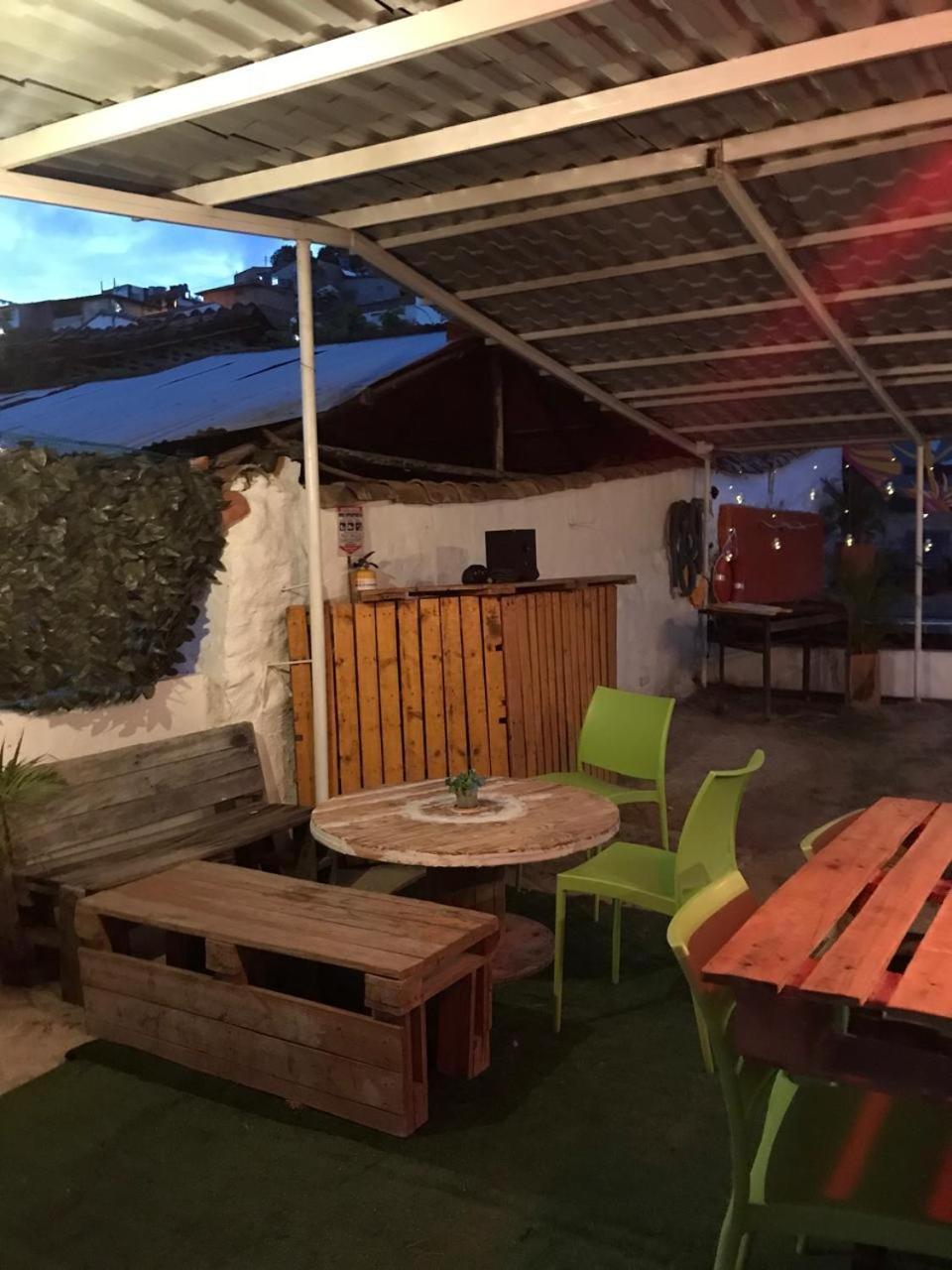 The Best Adventure Hostel Сан-Хиль Экстерьер фото